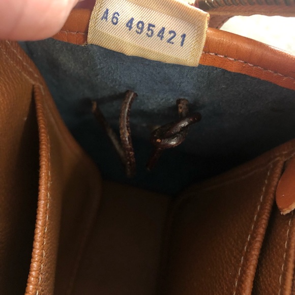 Vintage Dooney and Bourke Classic Black and Brown Leather Purse - Picture 6 of 9